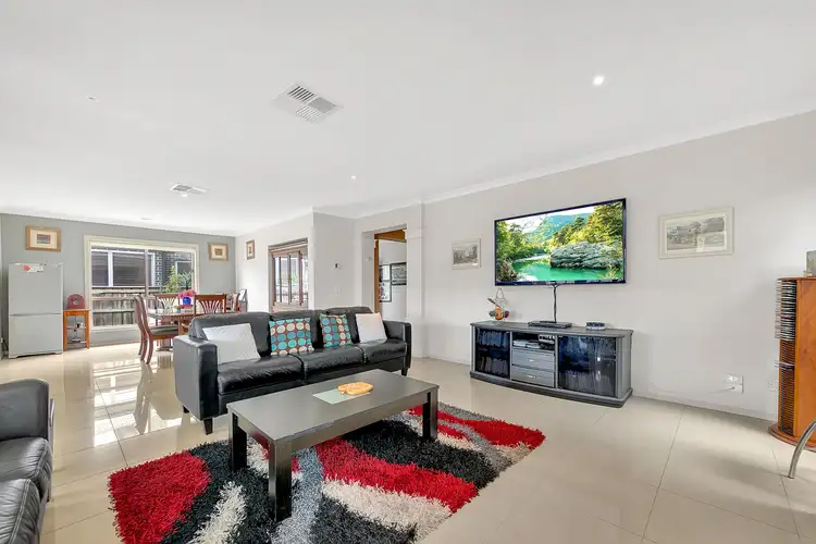 Sixth view of Homely house listing, 4 Bloomfield Drive, South Morang VIC 3752