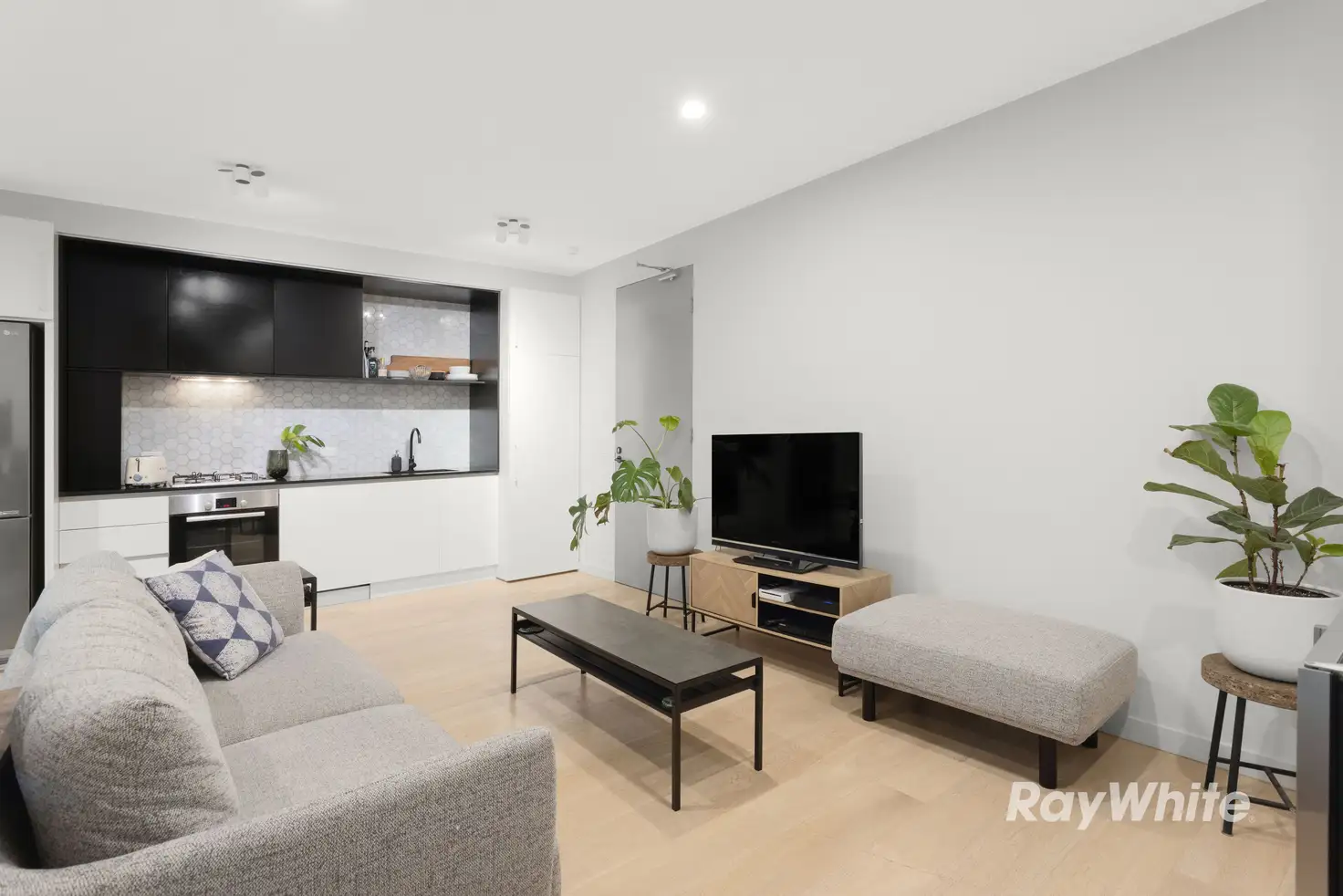 Main view of Homely apartment listing, 106/1094 Glen Huntly Road, Glen Huntly VIC 3163