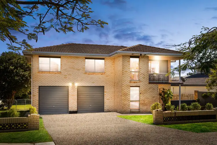 67 Scarborough Road, Redcliffe QLD 4020