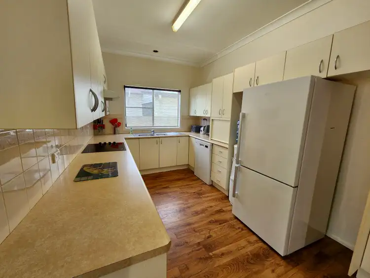 Seventh view of Homely house listing, 28 Best Street, Parkes NSW 2870