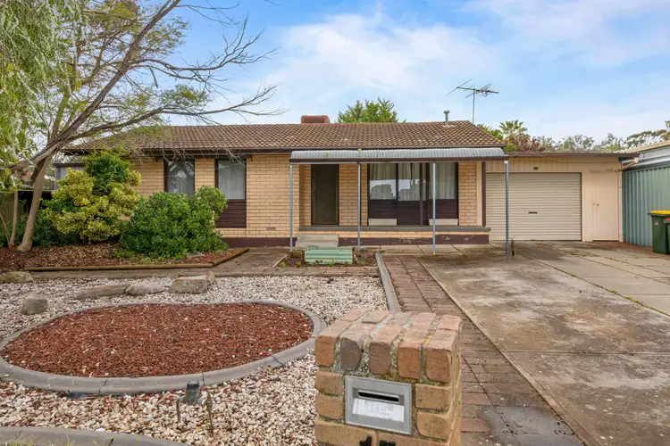 15 Hawker Crescent, Elizabeth East SA 5112