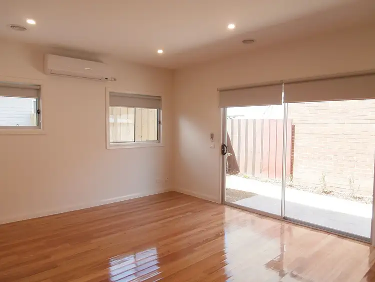Fourth view of Homely unit listing, 4/9 Spring Street, Thomastown VIC 3074