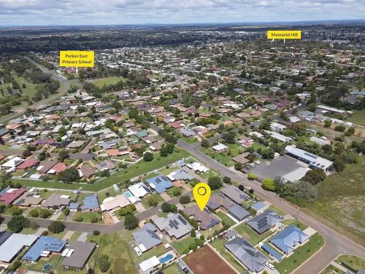 Second view of Homely house listing, 5 Noonan Street, Parkes NSW 2870