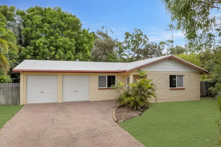 17 Coutts Drive, Bushland Beach QLD 4818