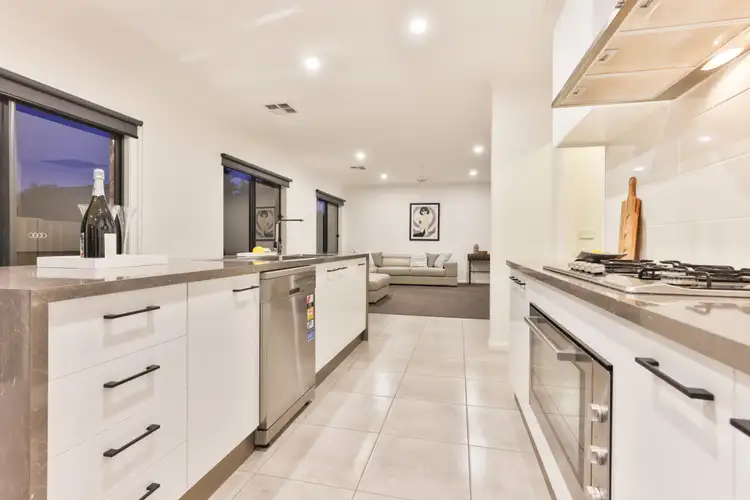 Fifth view of Homely house listing, 4 Highbridge Court, Mildura VIC 3500