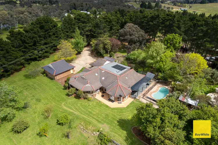 5 Woolshed Lane, Bywong NSW 2621