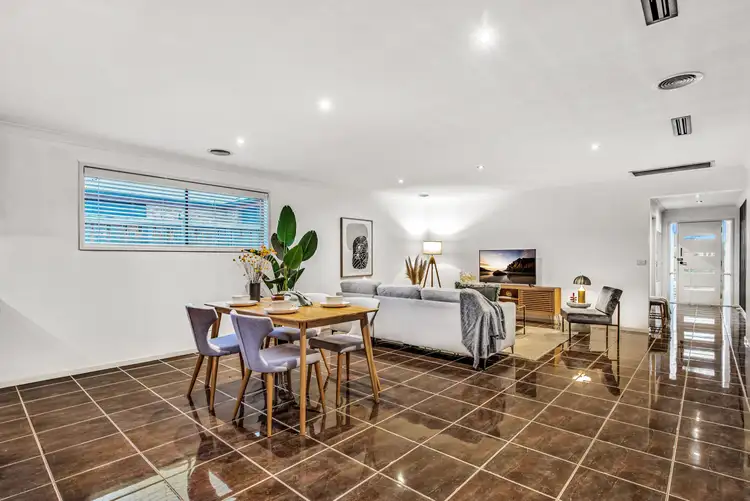 Fifth view of Homely house listing, 118 Sandalwood Drive, Pakenham VIC 3810