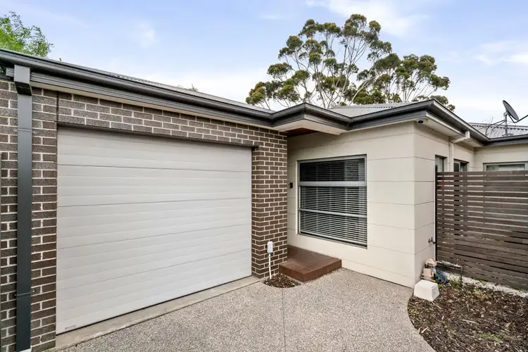 Main view of Homely unit listing, 3/27 Cypress Avenue, Brooklyn VIC 3012