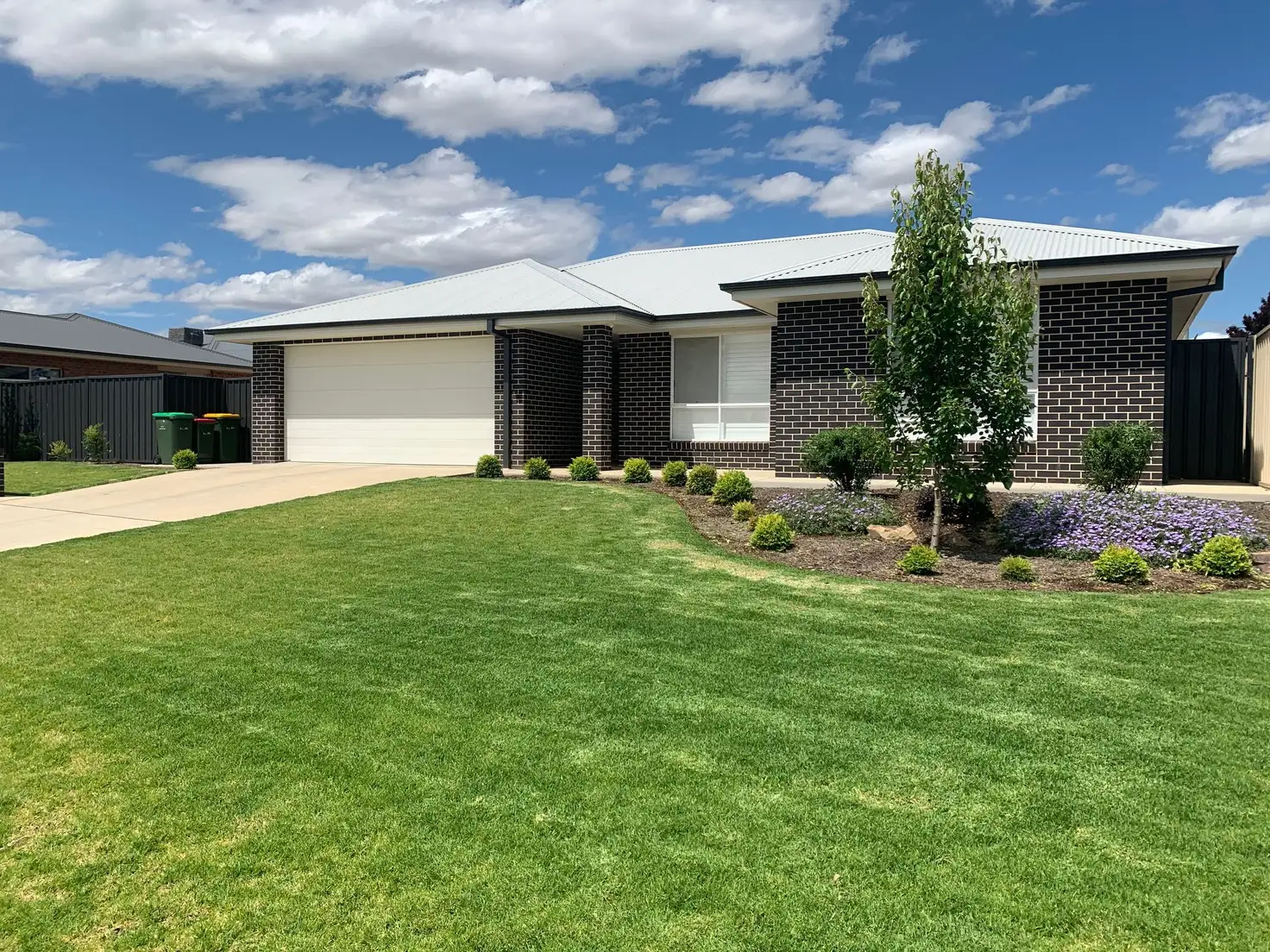 Main view of Homely house listing, 25 Paradise Drive, Gobbagombalin NSW 2650