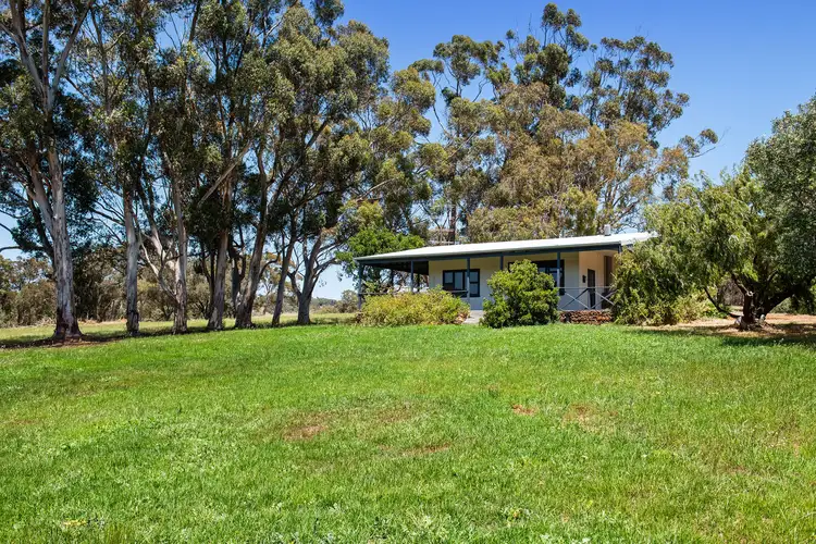 751 Chittering Valley Road, Lower Chittering WA 6084