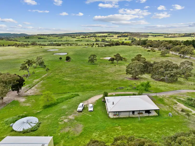 2 Coopers Lane