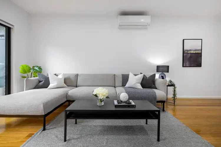 Third view of Homely townhouse listing, 2/21 Clovelly Avenue, Glenroy VIC 3046