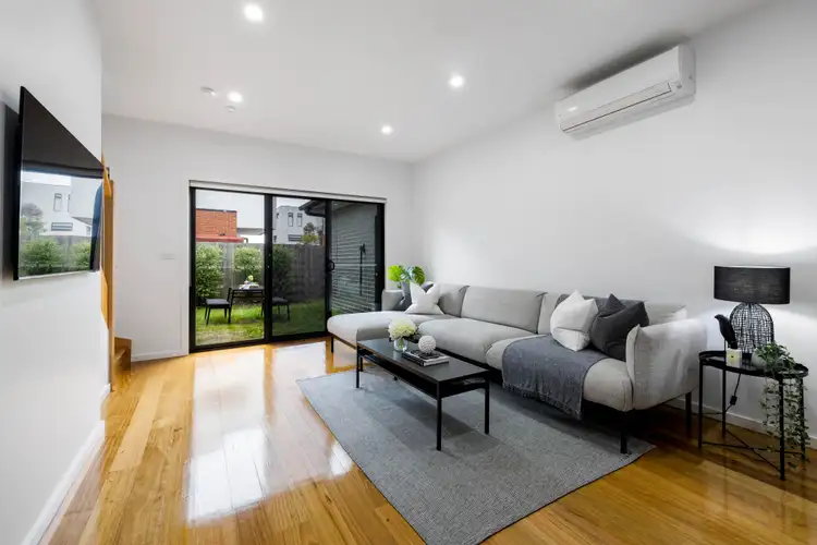 Fourth view of Homely townhouse listing, 2/21 Clovelly Avenue, Glenroy VIC 3046