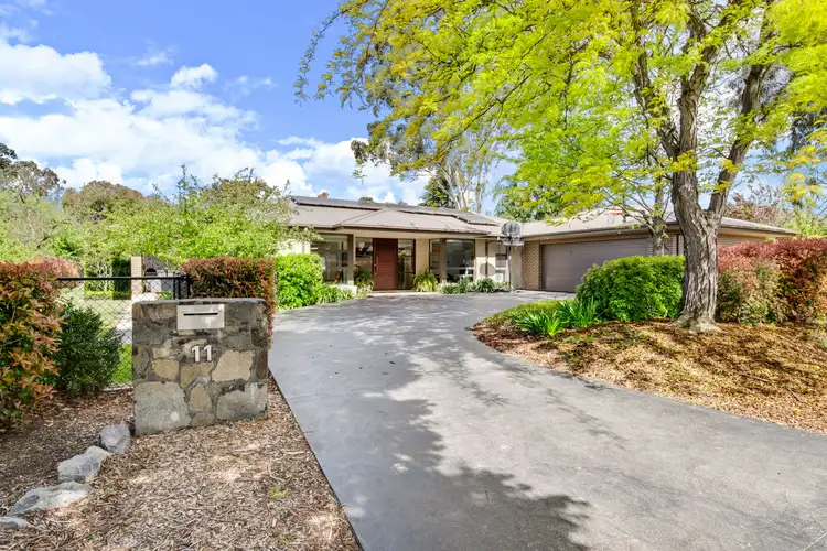 11 McLachlan Crescent, Weetangera ACT 2614