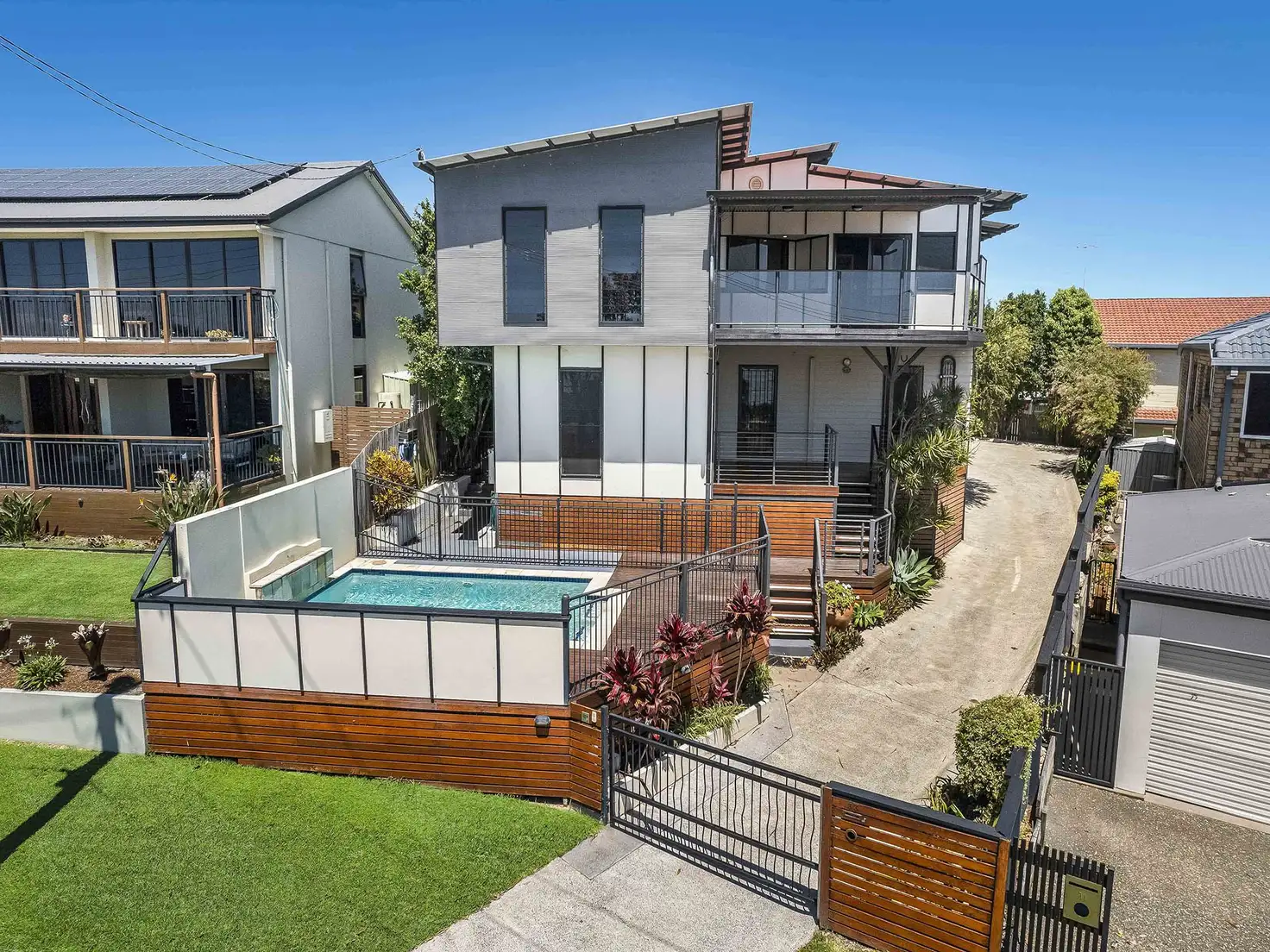 Main view of Homely house listing, 33 Culla Culla Street, Battery Hill QLD 4551