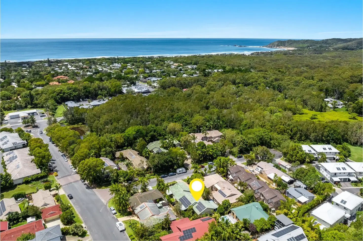 Main view of Homely semi-detached listing, 2/4 Hazelwood Close, Suffolk Park NSW 2481