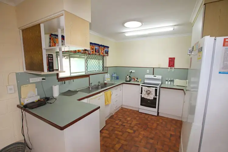 Fifth view of Homely house listing, 77 Newton Street, Monto QLD 4630