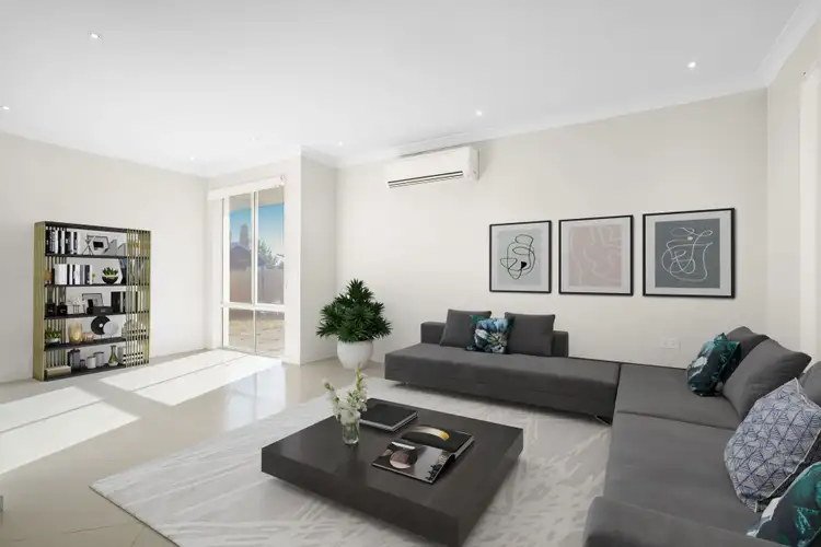 10 Combellack Way, High Wycombe WA 6057