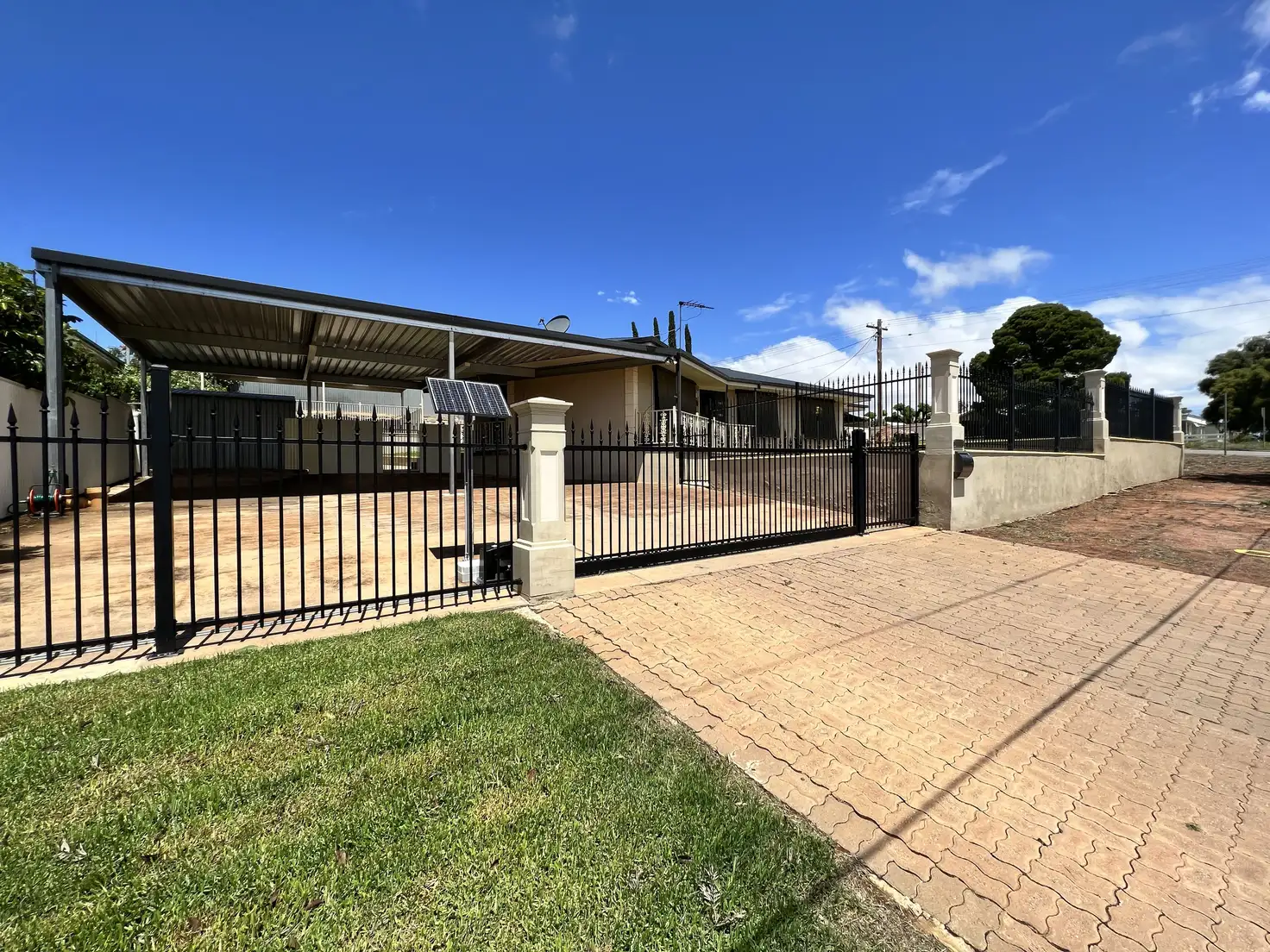 Main view of Homely house listing, 533 Cummins Street, Broken Hill NSW 2880