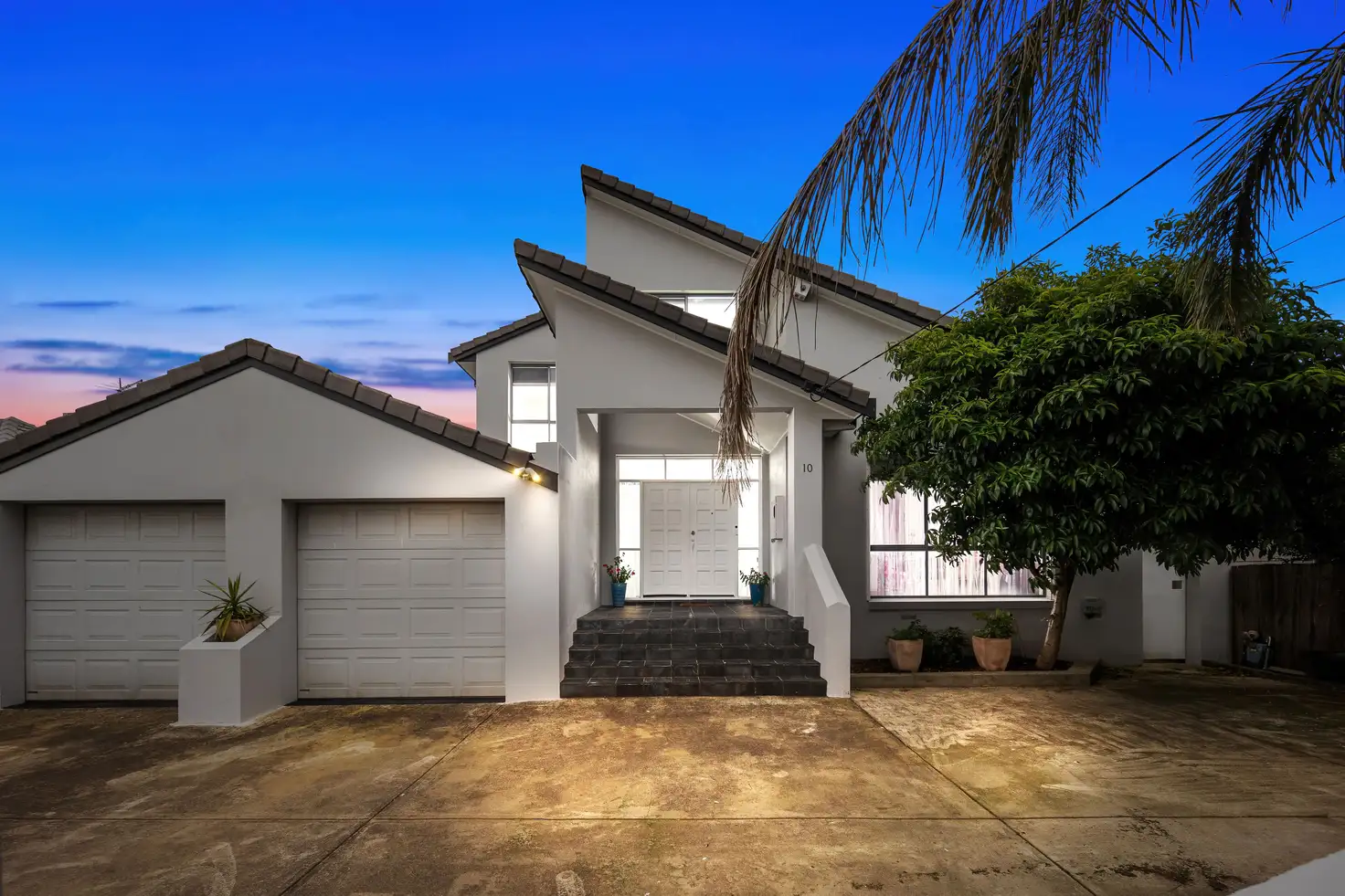 Main view of Homely house listing, 10 Derrick Street, Lalor VIC 3075