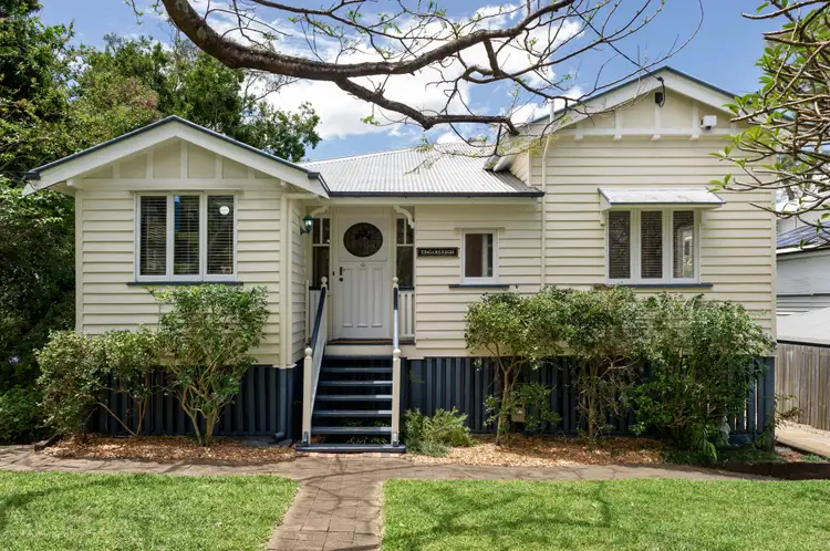 3 Angus Street, Bardon QLD 4065