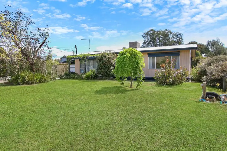 5 Douglas Street, Walla Walla NSW 2659