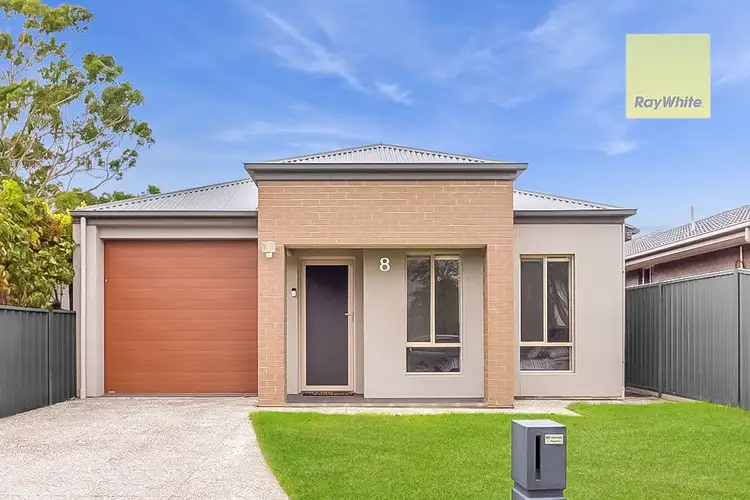 8 Tarranna Avenue, Park Holme SA 5043