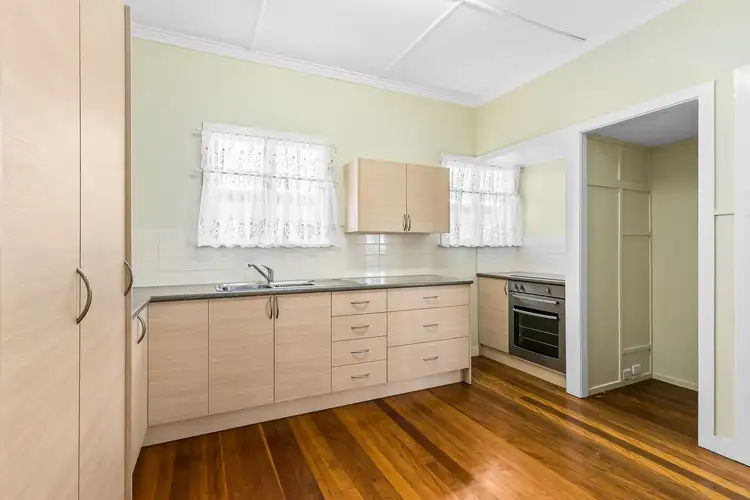 Sixth view of Homely house listing, 40 Wilclarke Street, Upper Mount Gravatt QLD 4122