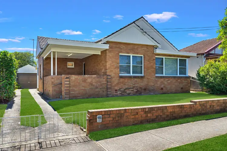 34 Matthews Street, Punchbowl NSW 2196