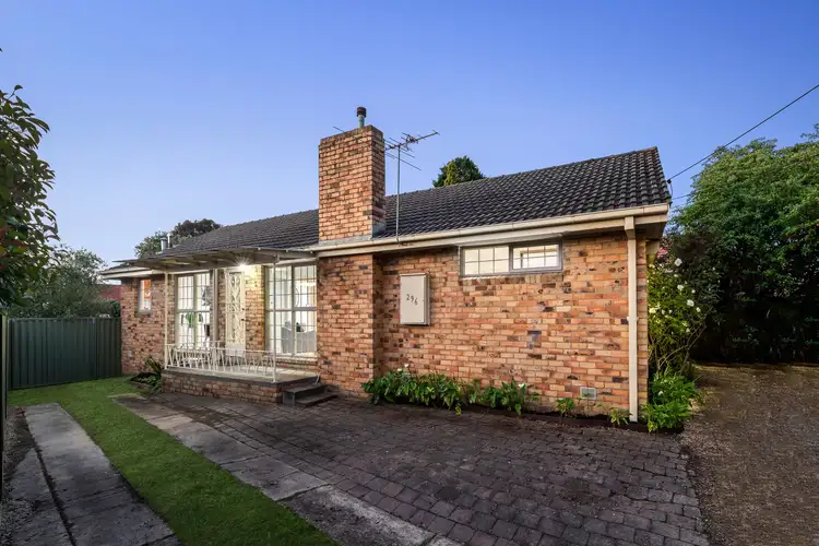 296 Blackburn Road, Blackburn South VIC 3130