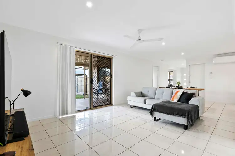Sixth view of Homely house listing, 11 Shearwater Street, Kawungan QLD 4655