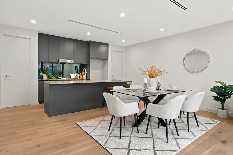 Main view of Homely townhouse listing, 1/6 Wills Street, Balwyn VIC 3103