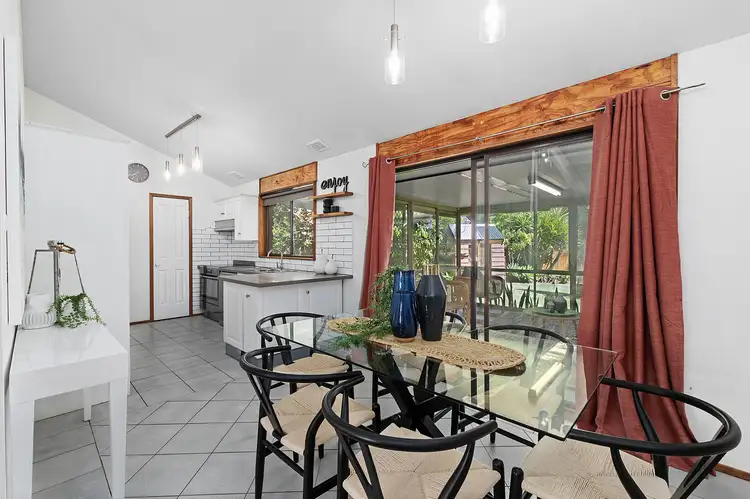 Fifth view of Homely house listing, 10 Arrunga Close, Davistown NSW 2251