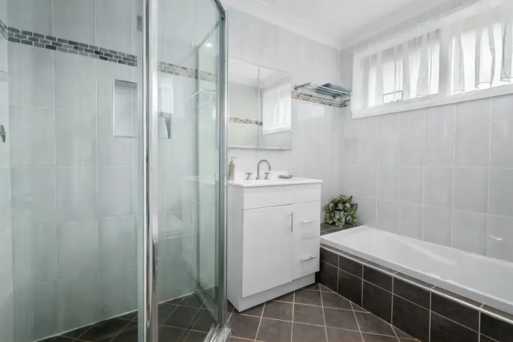 Fifth view of Homely house listing, 17 Cunningham Place, South Windsor NSW 2756