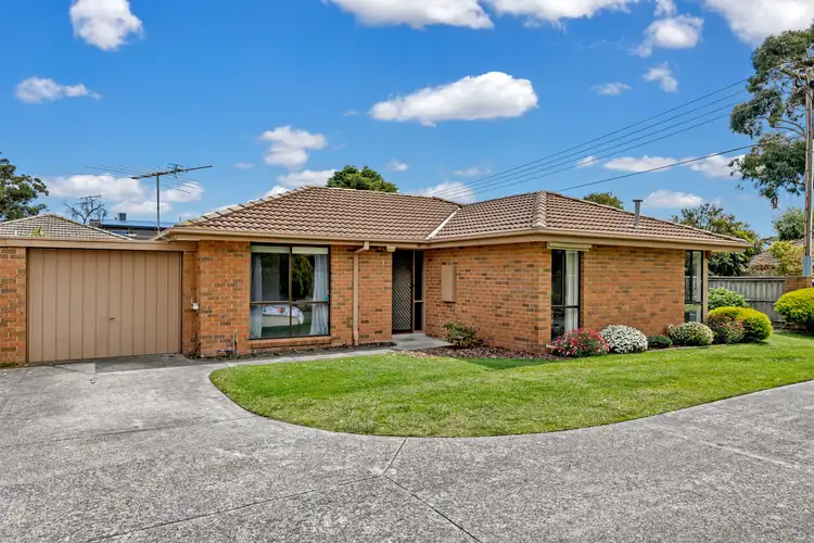 72 Swan Walk