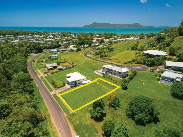 33 Jackey Jackey Street, South Mission QLD 4852