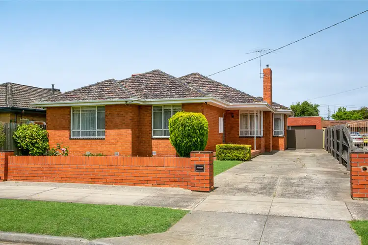 9 Edmund Street, Dallas VIC 3047