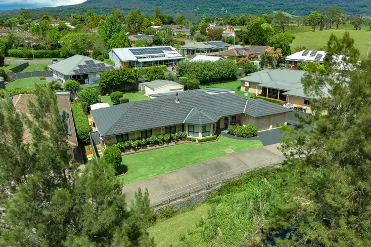 96 Churchill Street, Jamberoo NSW 2533