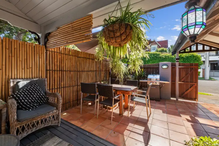 53 Riverton Street, Clayfield QLD 4011