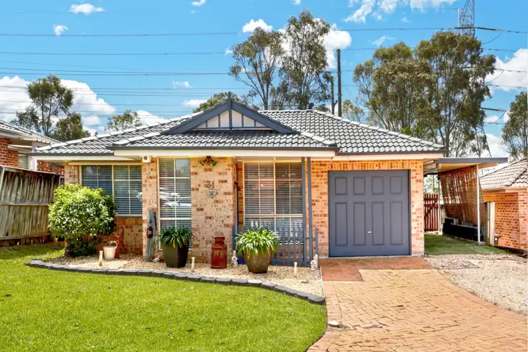 31 Friarbird Crescent, Glenmore Park NSW 2745