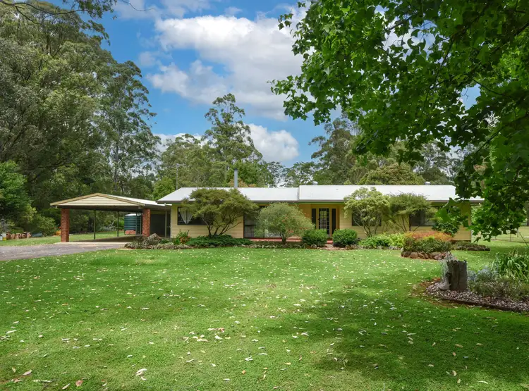 21 Highfields Road, Highfields QLD 4352