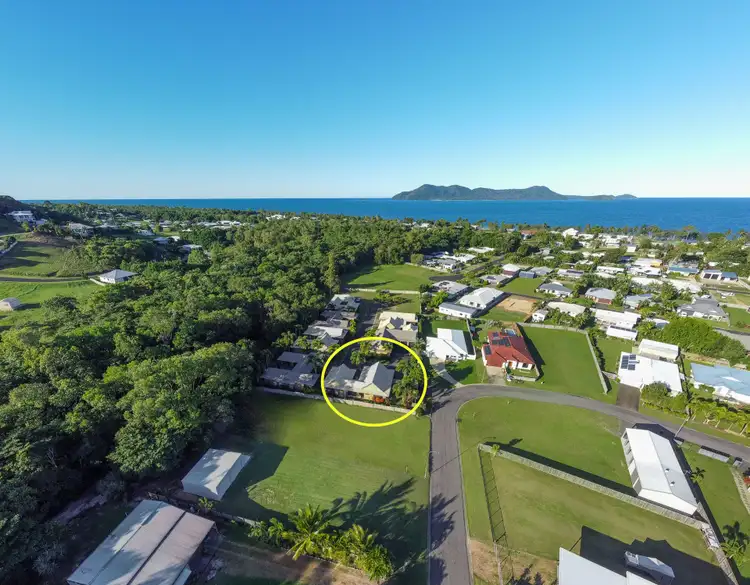 Fourth view of Homely villa listing, 1/34 MARINER Drive, South Mission QLD 4852
