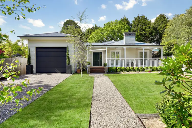 17 Brentwood Avenue, Blackheath NSW 2785