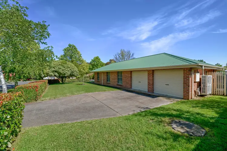 12 Kable Place, Orange NSW 2800