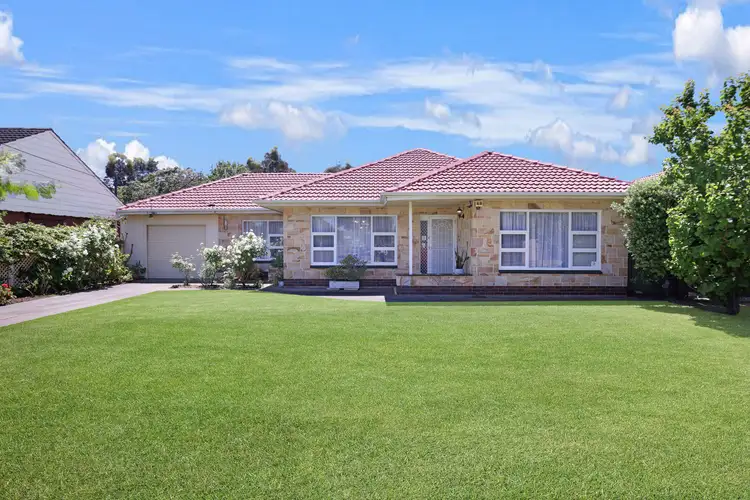 18 Poplar Street, West Beach SA 5024