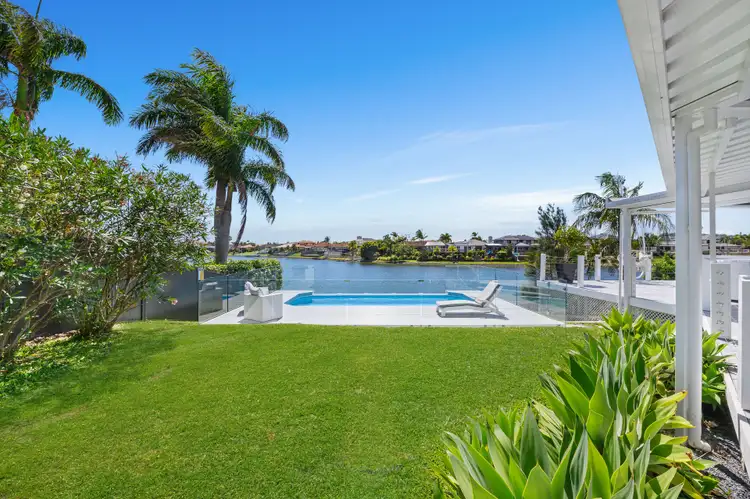 29 Cassowary Drive, Burleigh Waters QLD 4220