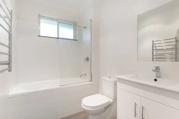 Sixth view of Homely apartment listing, 15/6 Avenue Road, Mosman NSW 2088