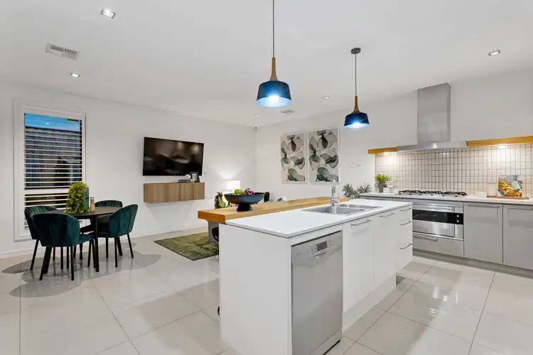 Sixth view of Homely house listing, 31 Ashberg Drive, Waterways VIC 3195