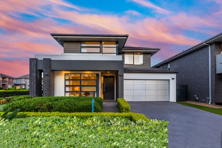 8 Clarendon Drive