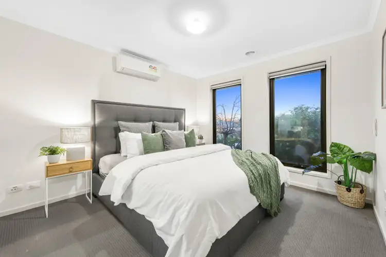 Sixth view of Homely house listing, 5 Cruz Court, Yarra Glen VIC 3775